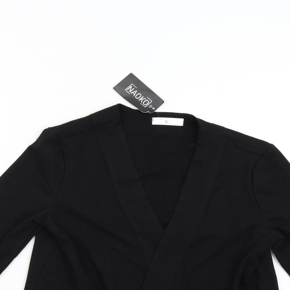 Close-up detail of Noko women’s black jacket, size XL