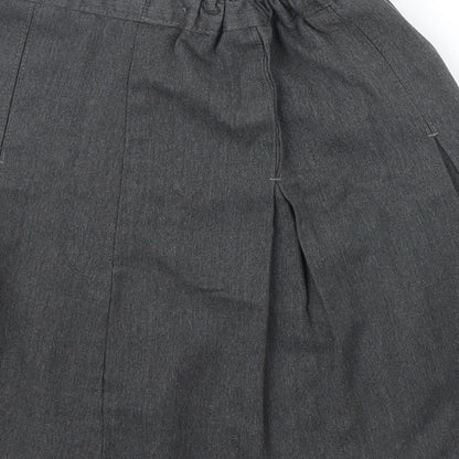 M&S Girls Grey   Pleated Skirt Size 7 Years