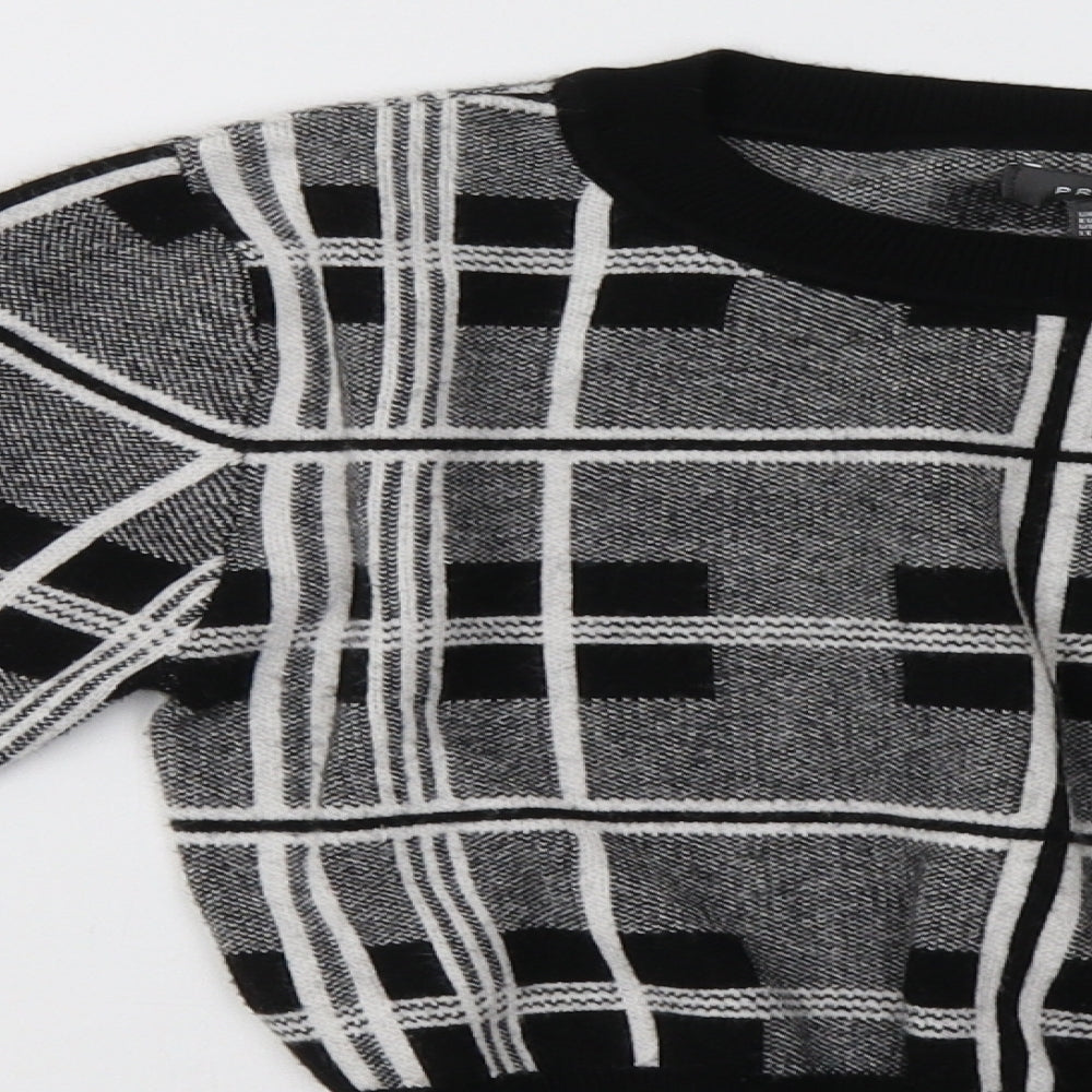 Close-up detail of Primark women’s grey check pullover sweatshirt, size UK 8, - cropped