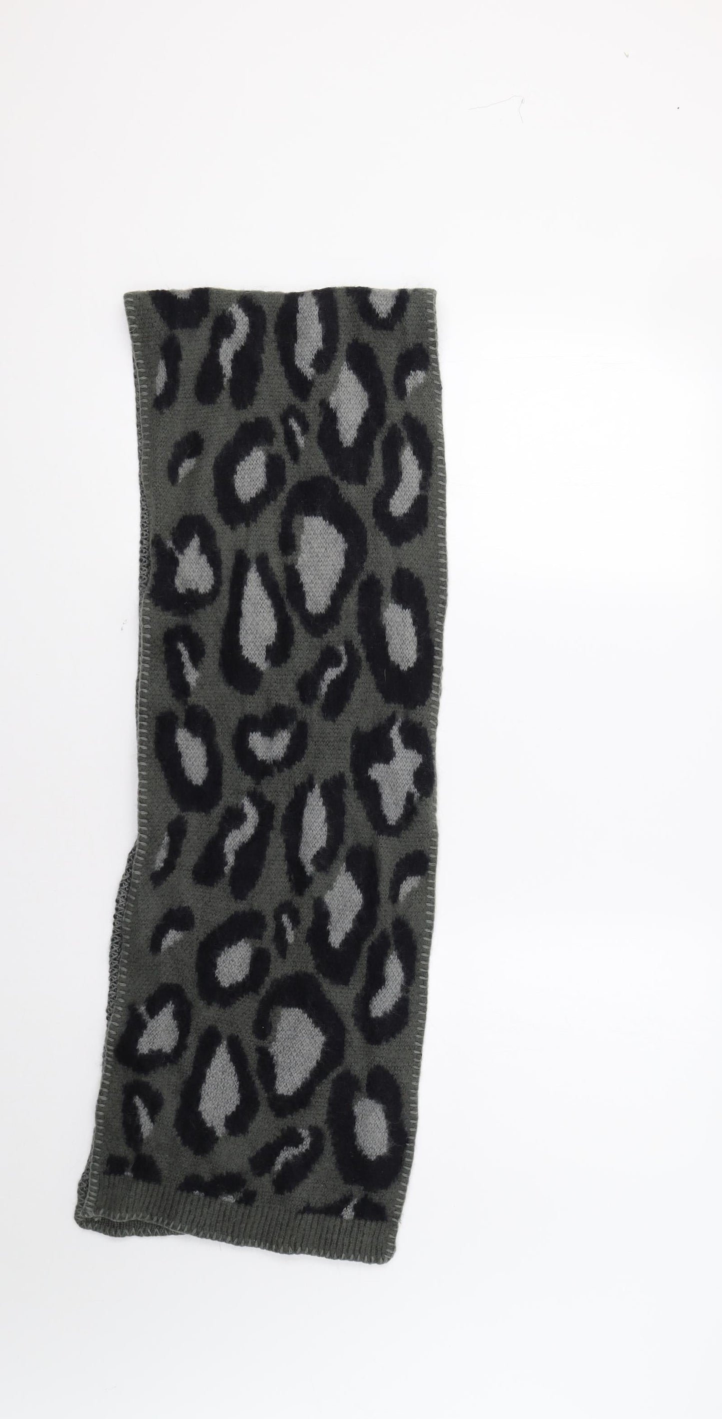 Preworn Womens Green Animal Print   Scarf