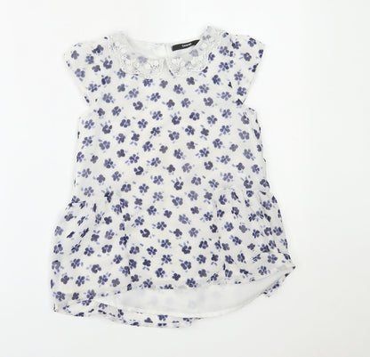 Additional front view of George girls’ white floral basic blouse, size 8-9, years