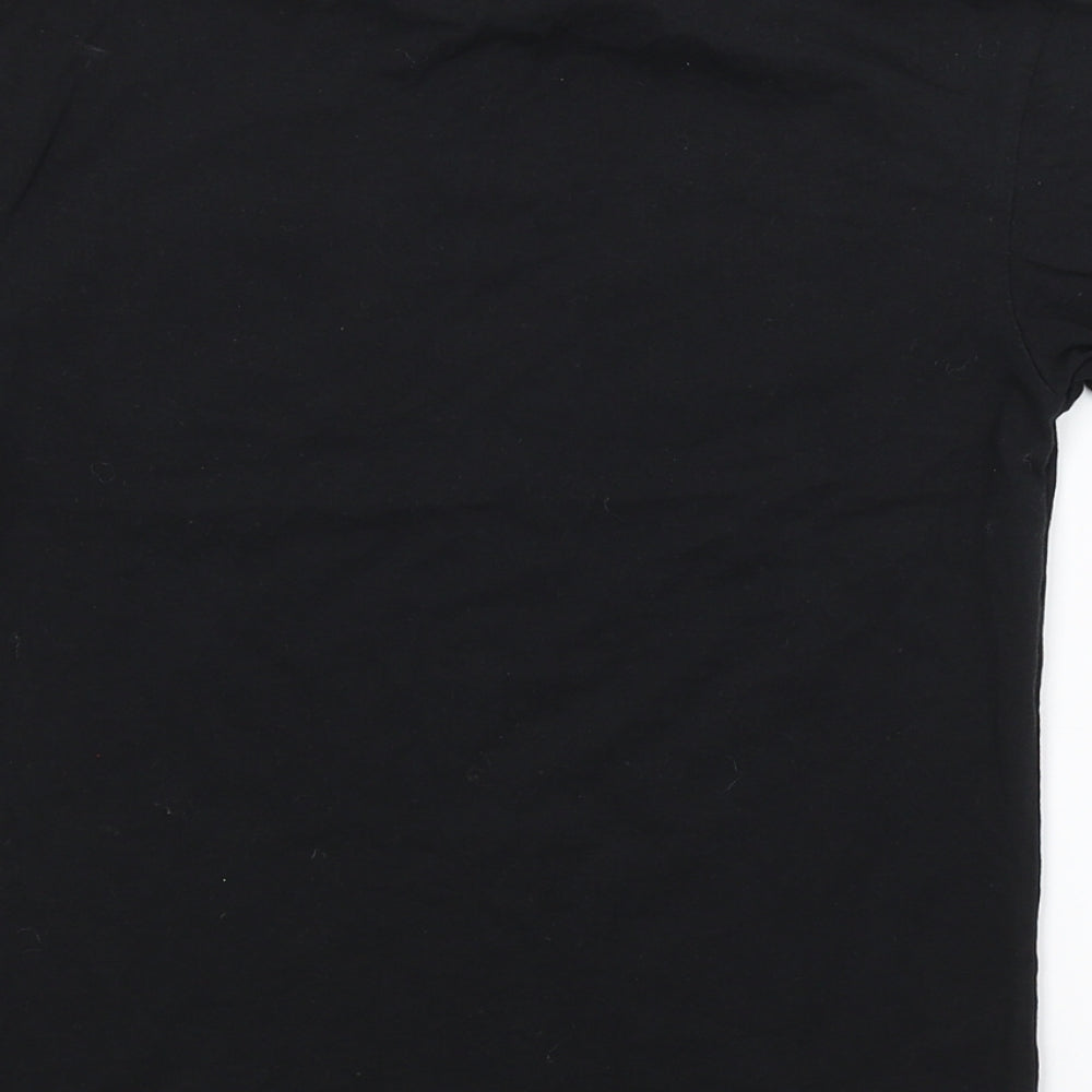 Brand and care label for George boys’ black basic t-shirt, size 7-8, years