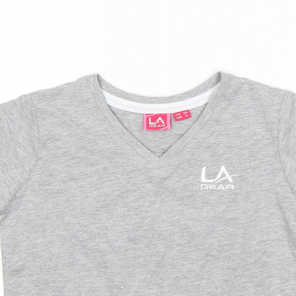 Close-up detail of LA Gear girls’ grey basic t-shirt, size 7-8, years