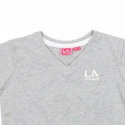 Close-up detail of LA Gear girls’ grey basic t-shirt, size 7-8, years