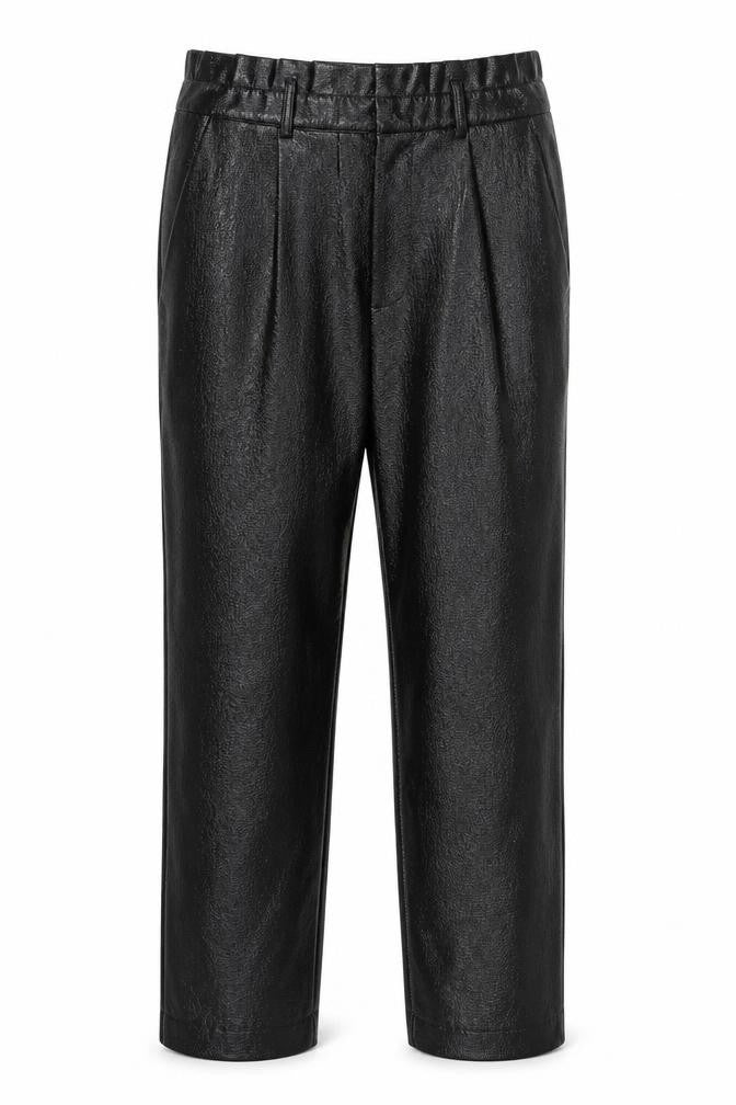 Front view of Noisy May women’s black trousers, size M, 20-inch leg