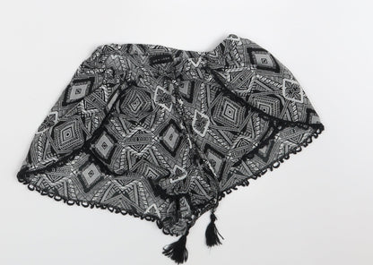 New Look Womens Black Argyle/Diamond  Hot Pants Shorts Size S