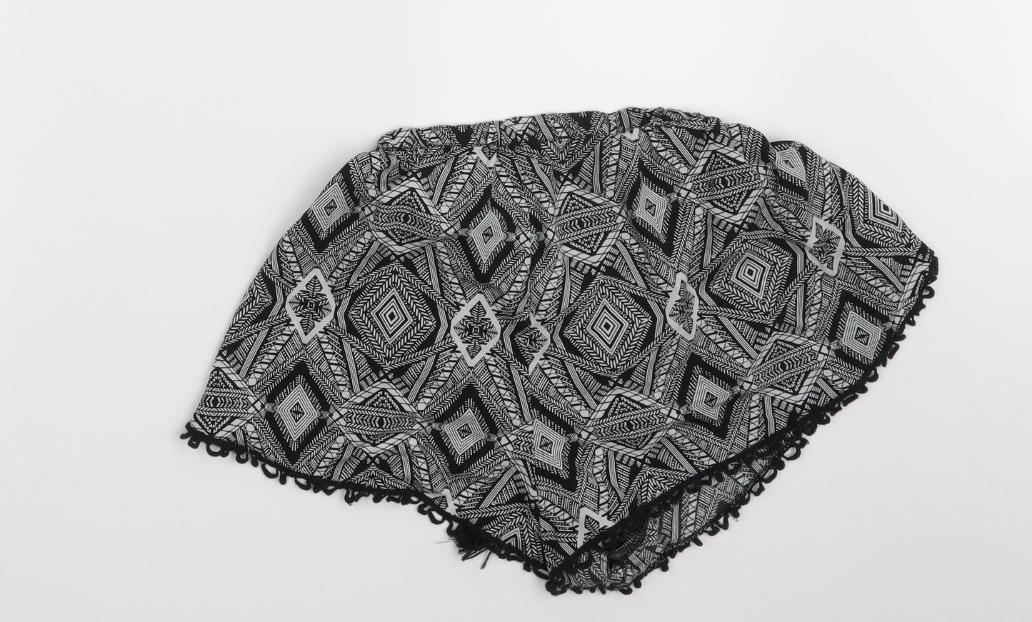 New Look Womens Black Argyle/Diamond  Hot Pants Shorts Size S