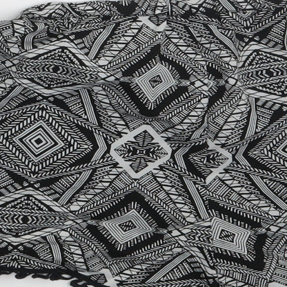 New Look Womens Black Argyle/Diamond  Hot Pants Shorts Size S