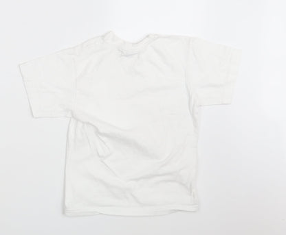 Back view of Banner boys’ white basic t-shirt, size 9-10, years
