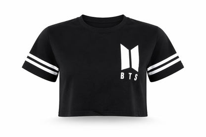 Front view of xuanshow women’s black cropped t-shirt, size S
