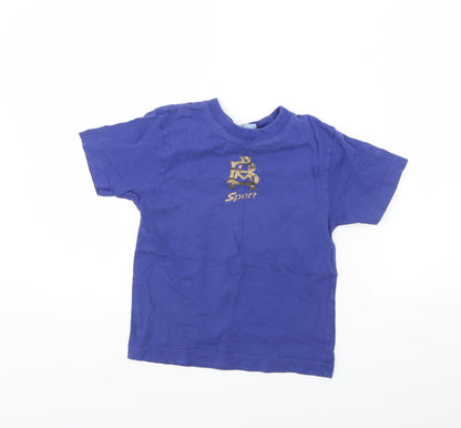 Additional front view of Blue Max boys’ blue basic t-shirt, size 5, years