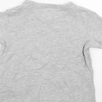 Brand and care label for H&M girls’ grey basic t-shirt, size 3, years