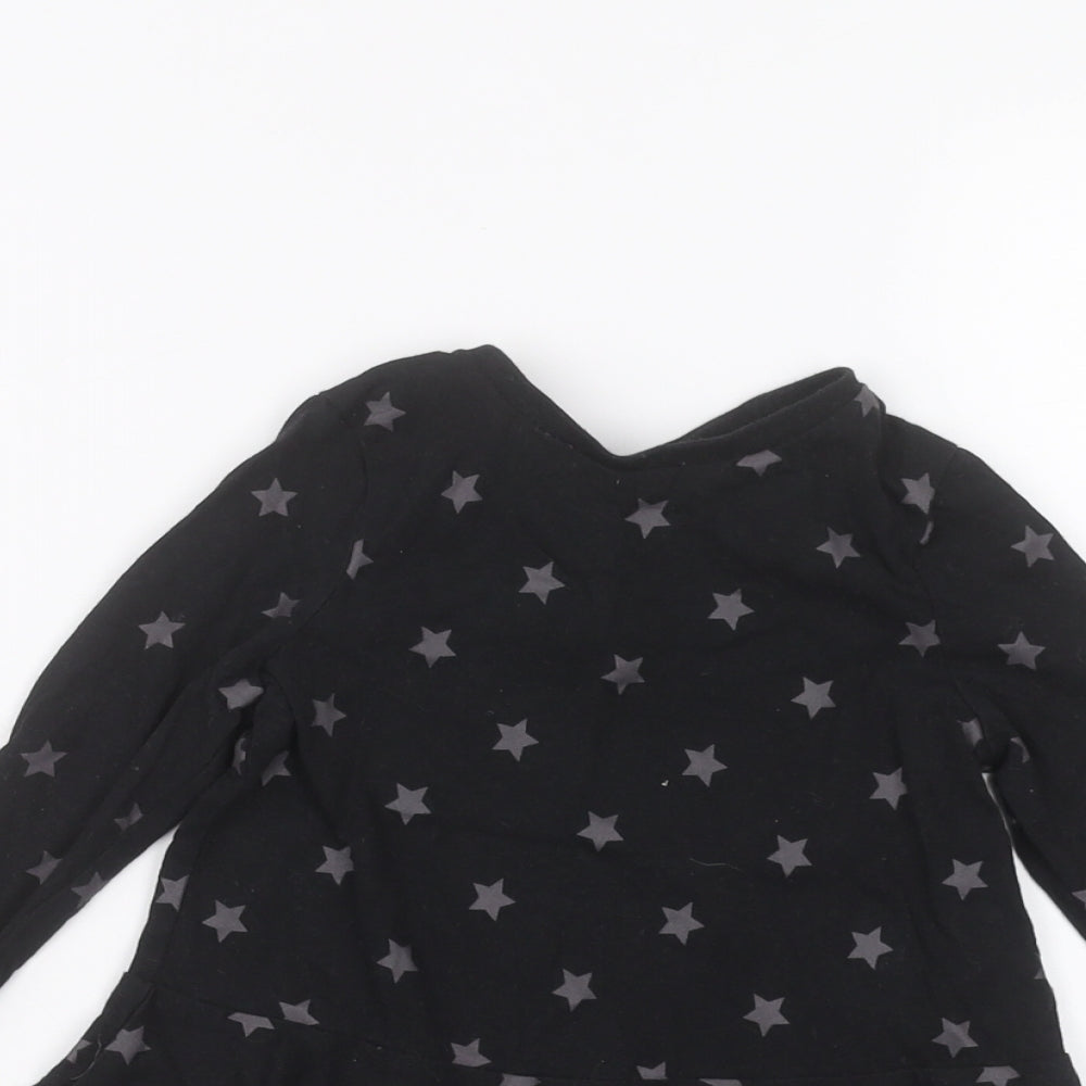 Close-up detail of Very girls’ black basic t-shirt, size 2-3, years