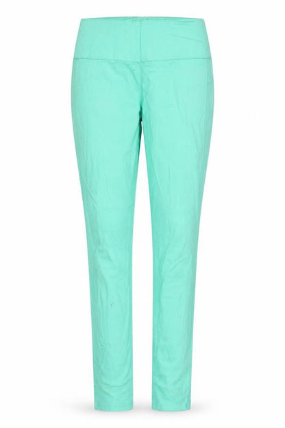 Front view of Pieces women’s green denim tapered jeans, size UK 28, in, 31-inch leg