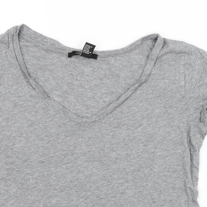 FOREVER 21 Womens Grey   Basic T-Shirt Size S