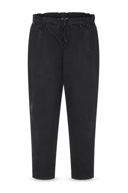 Front view of Kendy & Fededeign women’s black trousers, size L, 26-inch leg