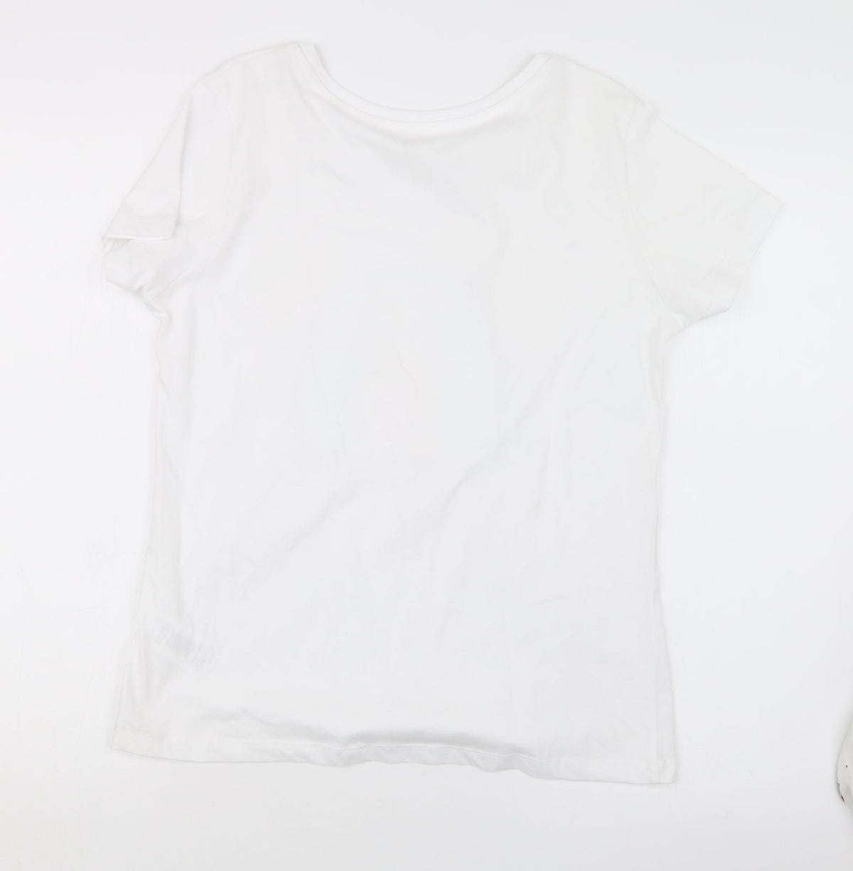 Back view of Noodle & Stitch women’s white basic t-shirt, size M
