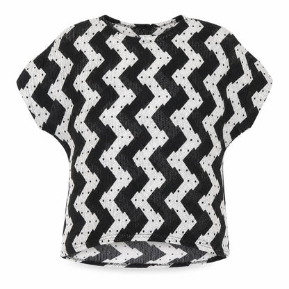 Front view of Sangbeini women’s black striped basic t-shirt, size XL
