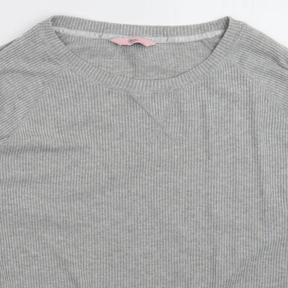 Close-up detail of Boux Avenue women’s grey knit jumper, size UK 14