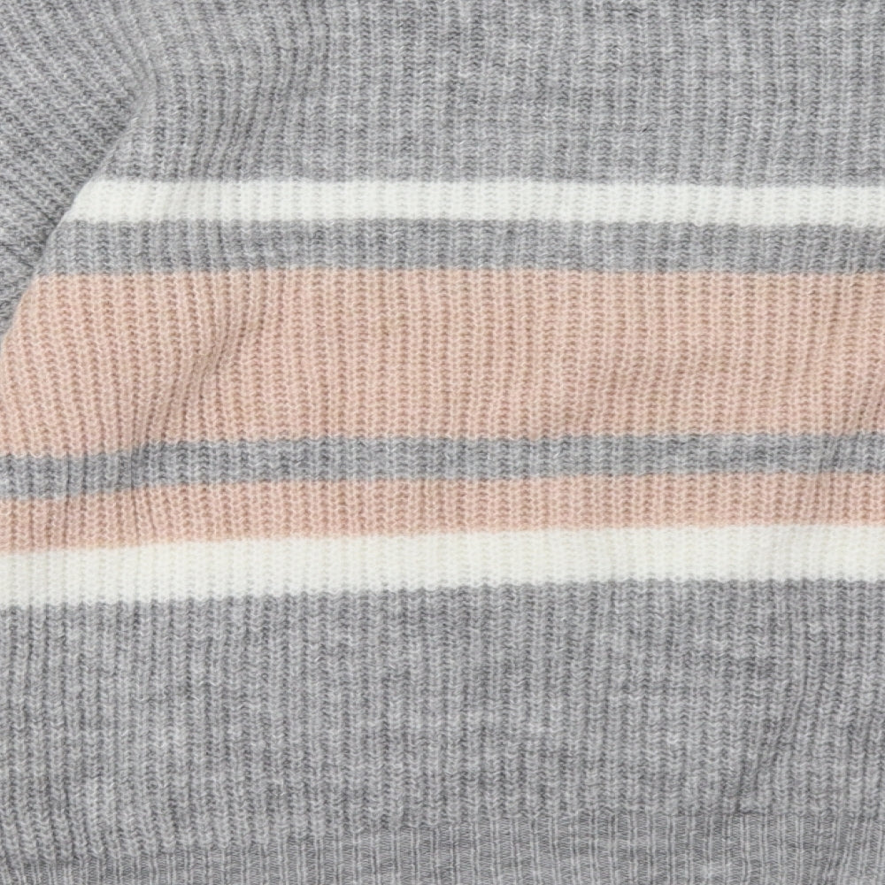 Brand and care label for Select women’s grey striped pullover sweatshirt, size M