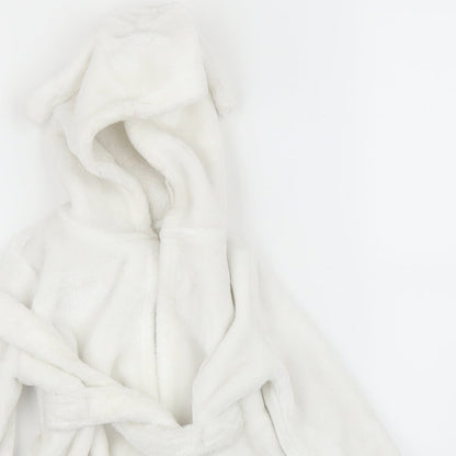 Close-up detail of George Baby White Solid Chemise Robe, size 9-12, Months