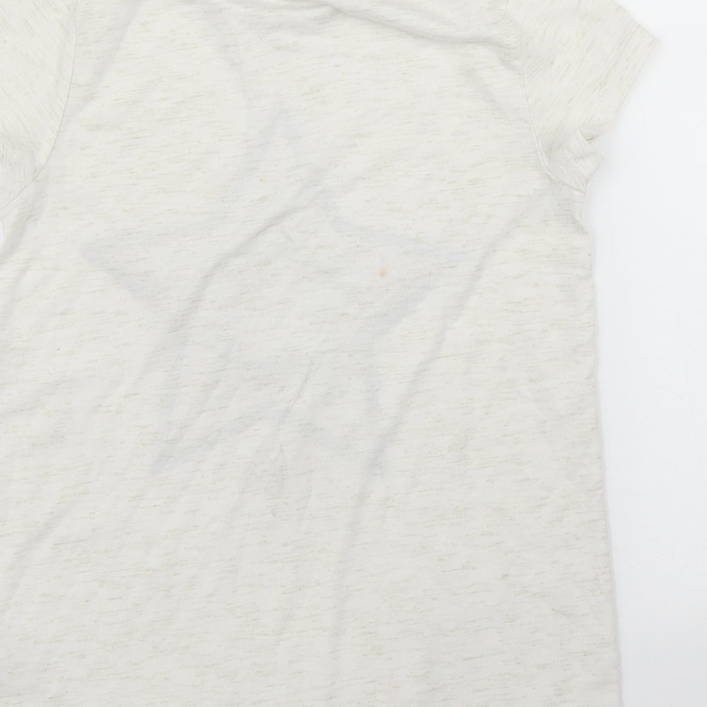 Brand and care label for George girls’ white basic t-shirt, size 9, years