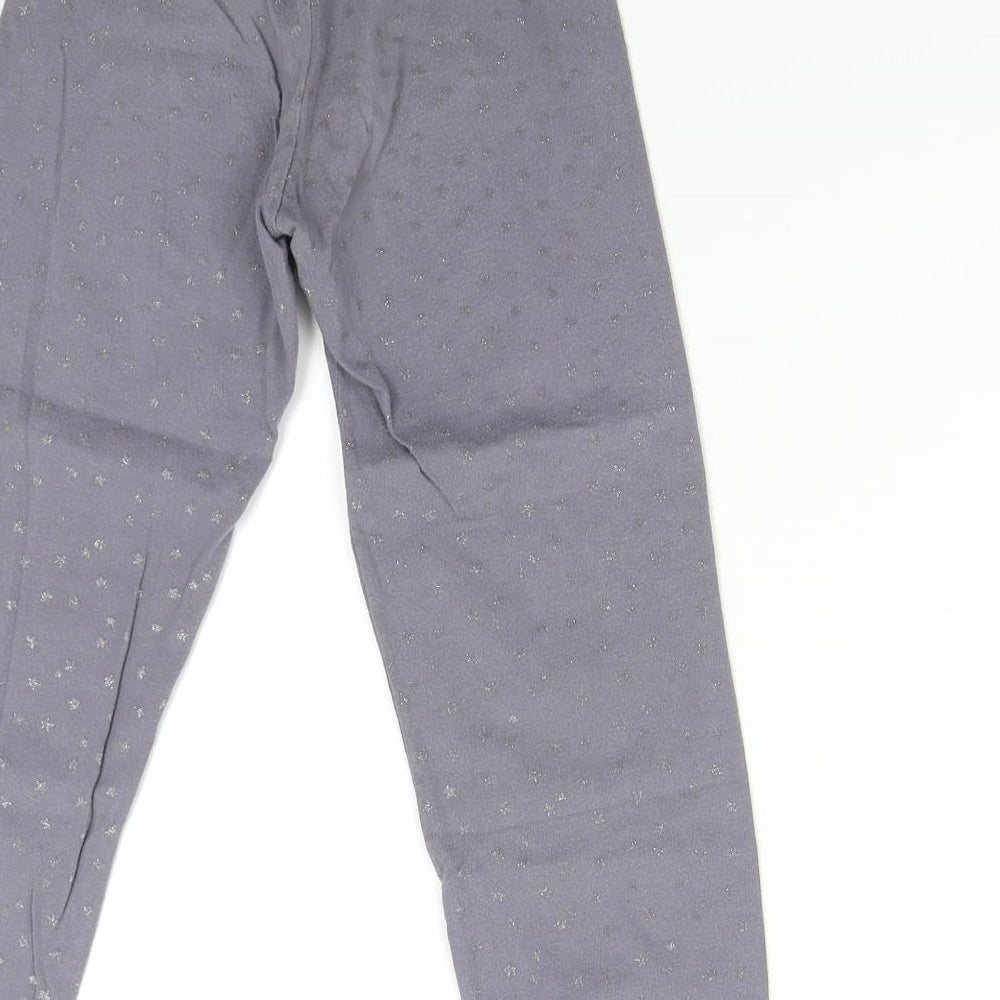 Preworn Girls Grey Solid Flannel  Pyjama Pants Size 6 Years  - Stars