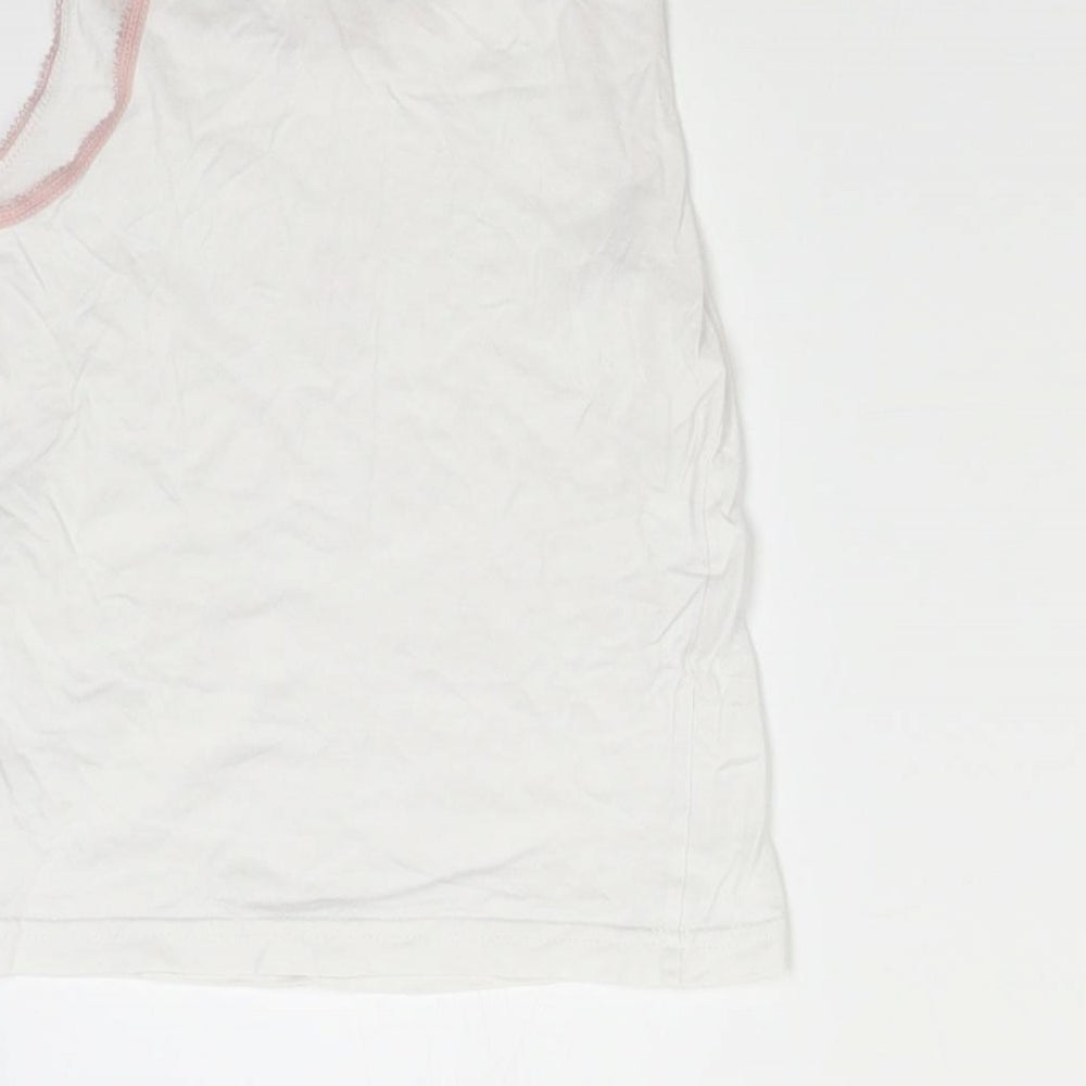 Brand and care label for George girls’ white basic tank, size 4-5, years - flamingo