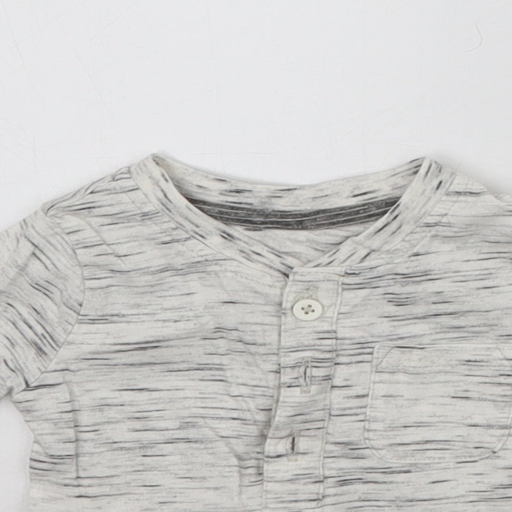 George Baby Grey   Pullover T-Shirt Size 0-3 Months