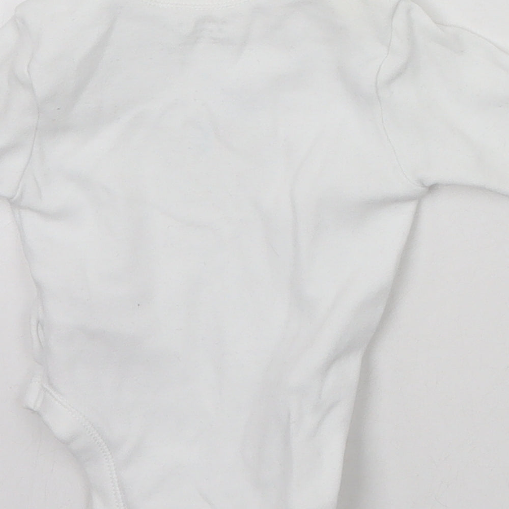 Primark Baby White   Babygrow One-Piece Size 0-3 Months