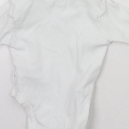 Primark Baby White   Babygrow One-Piece Size 0-3 Months