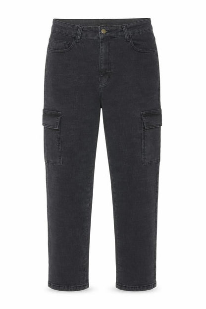 Front view of SHEIN women’s grey straight jeans, size L, 29-inch leg