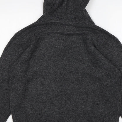 Brand and care label for women’s grey pullover hoodie, size M