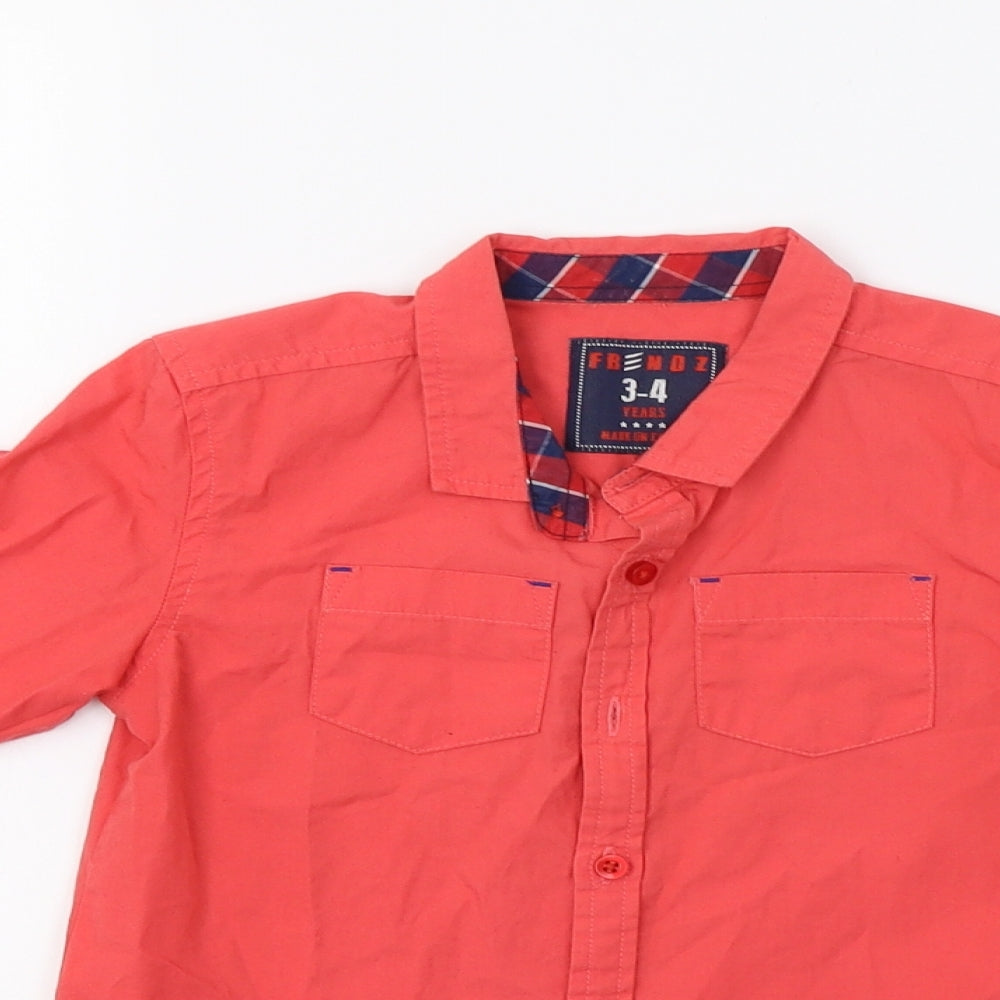 Close-up detail of Frendz boys’ red basic button-up, size 3-4, years