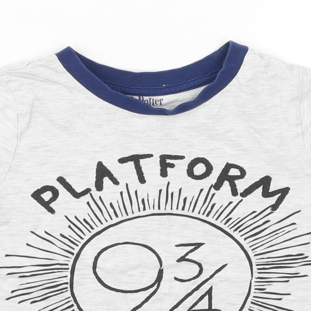 Preworn Boys Grey   Basic T-Shirt Size 4-5 Years  - Harry Potter Platform 9 3/4