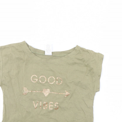 Preworn Girls Green   Basic T-Shirt Size 7 Years  - Good vibes