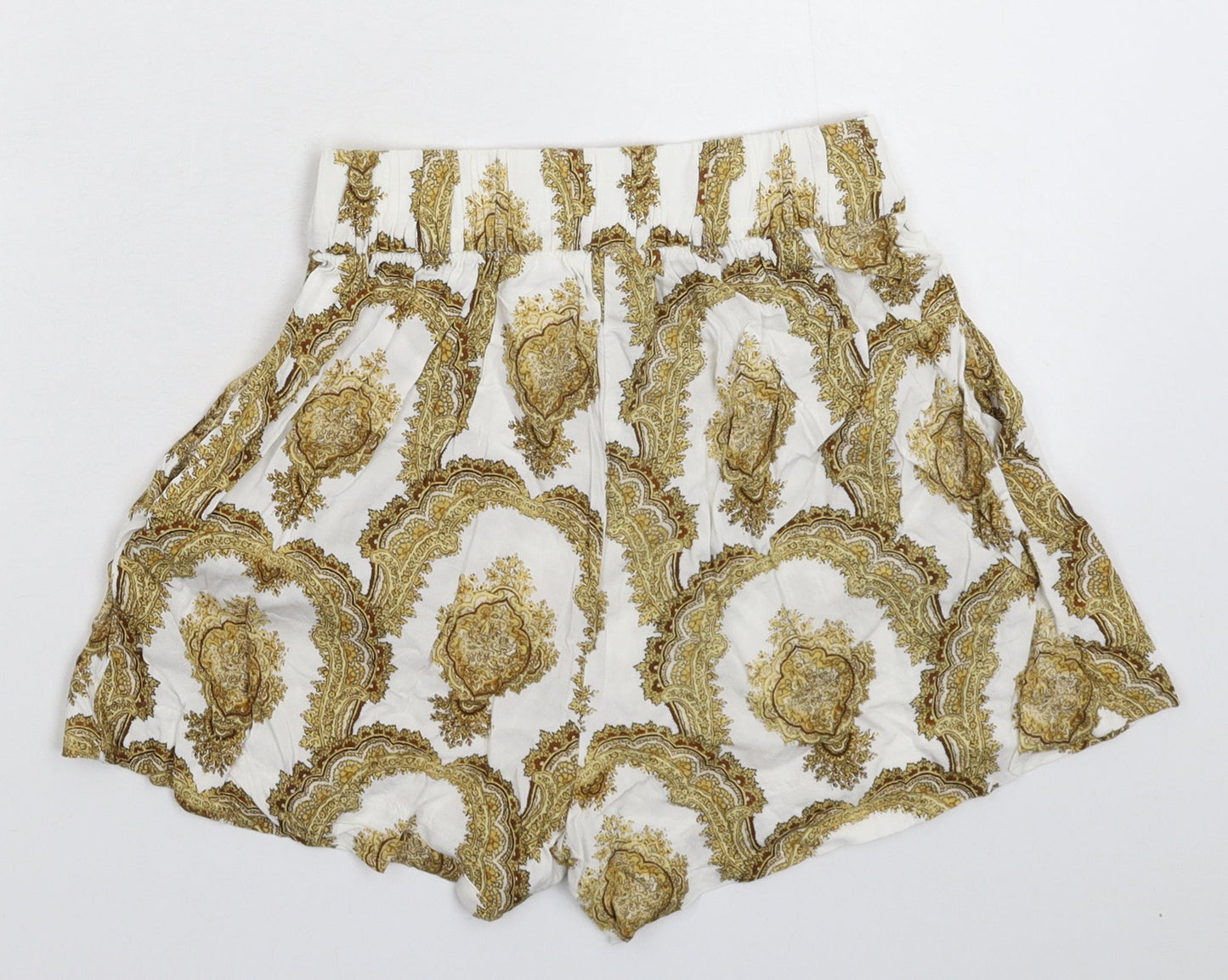 H&M Womens White   Hot Pants Shorts Size 6