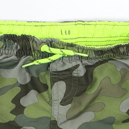 Nutmeg Boys Multicoloured Camouflage  Bermuda Shorts Size 3-4 Years