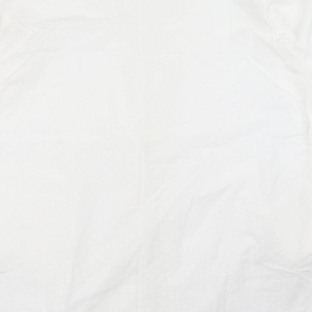 Brand and care label for Primark women’s white solid top robe, size UK 8