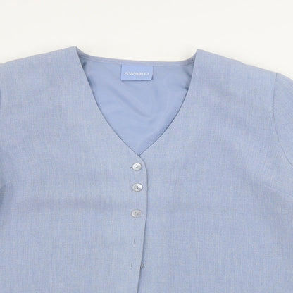 Close-up detail of AWARD women’s blue jacket blazer, size UK 16