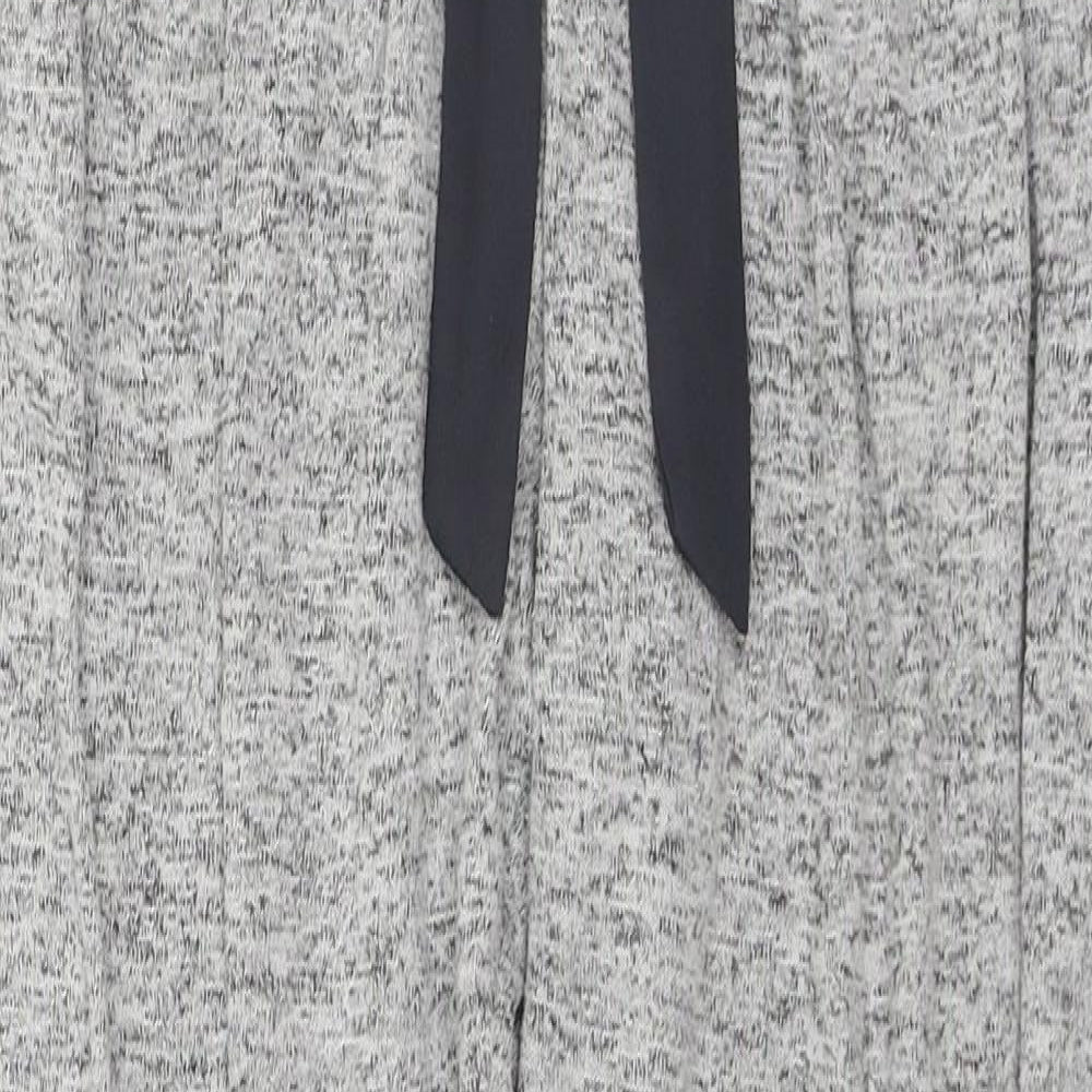 love to lounge    Womens Grey   Trousers  Size S L24 in
