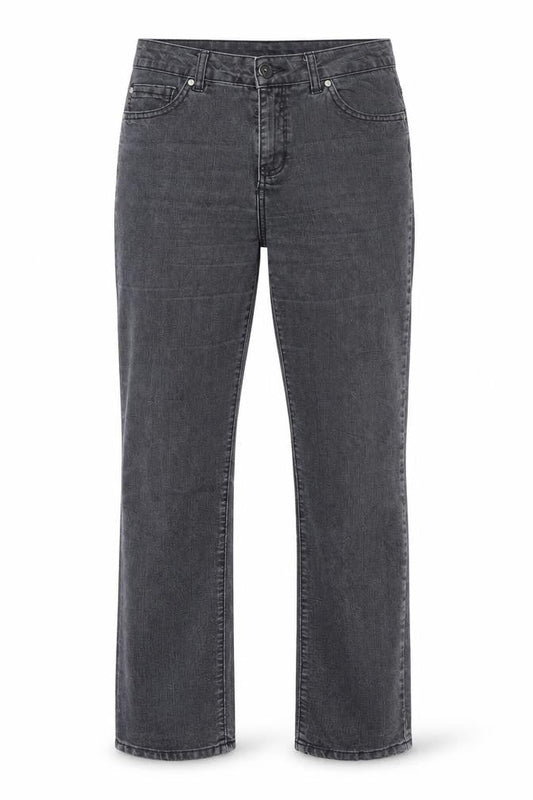 Front view of 1982 women’s black straight jeans, size UK 33, 30-inch leg