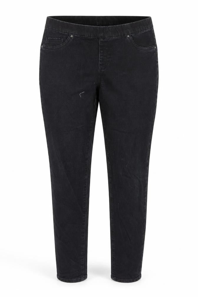 Front view of Denim & Co. women’s black jegging jeans, size UK 14, 28-inch leg