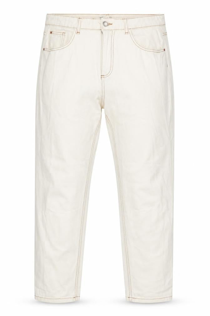 Front view of Denim Co women’s ivory straight jeans, size UK 12, 28.5-inch leg