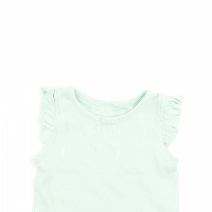 Close-up detail of Primark Baby Green Basic T-Shirt, size 6-9, Months