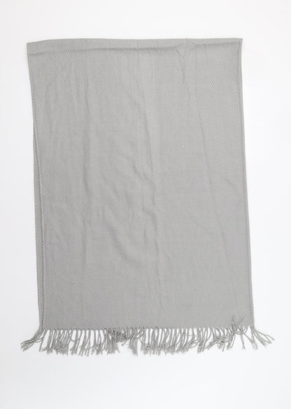Additional front view of Preworn women’s grey shawl/wrap