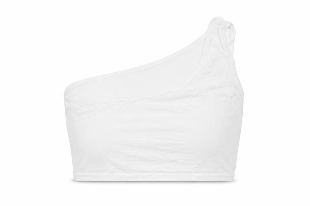 Front view of PRETTYLITTLETHING women’s white cropped t-shirt, size UK 10