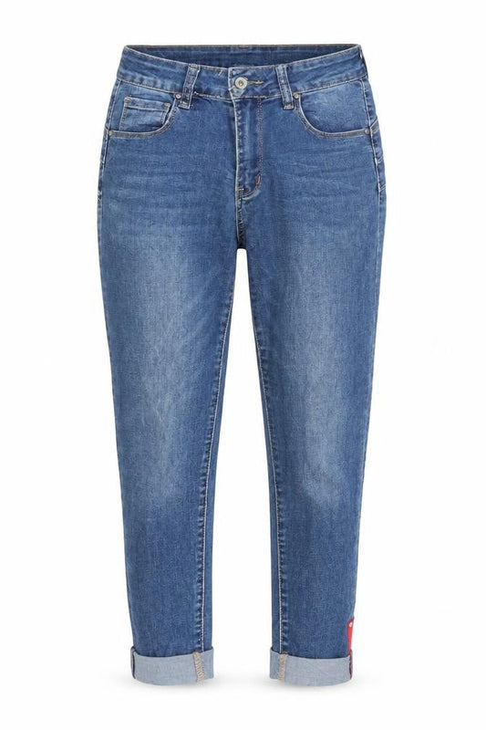 Front view of Classics women’s blue denim cropped jeans, size UK 24, in, 25-inch leg