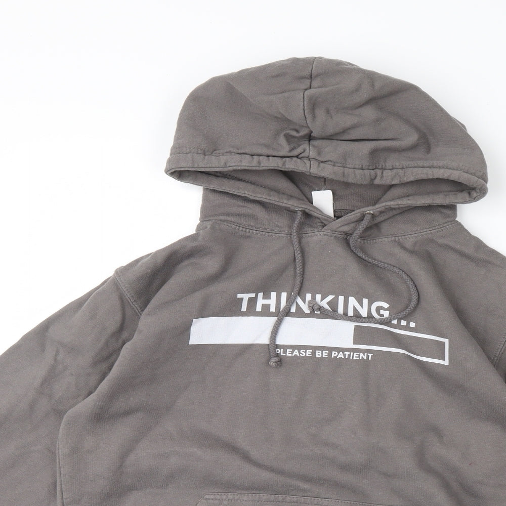 Close-up detail of awd women’s grey pullover hoodie, size XS