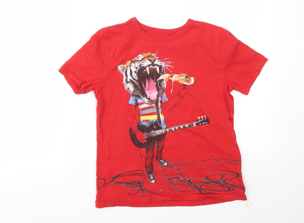 Additional front view of Preworn boys’ red basic t-shirt, size M